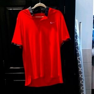 Nike Dri Fit Tennis Shirt